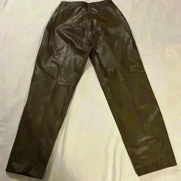 Christa,100% Leather pants. Brown,good condition.Waist 28”,Rise 13”,Inseam 27.5” - Picture 3 of 8
